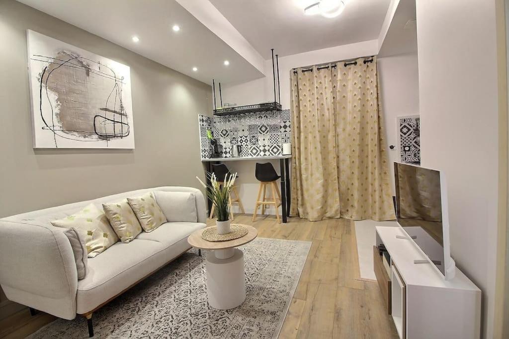 La Demeure Des 3 Colombes Appartement *