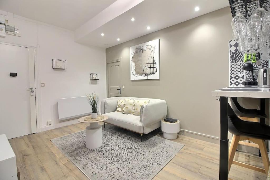La Demeure Des 3 Colombes Appartement *